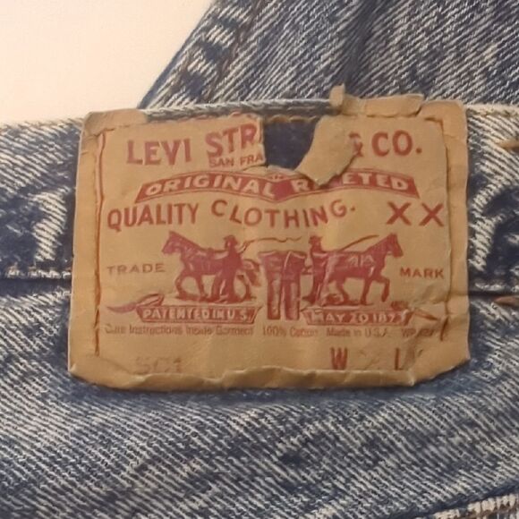 Vintage Levi’s 501 Acid Wash Jeans — Made in USA. - Picture 2 of 7